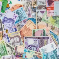 overlapped global currency cash notes