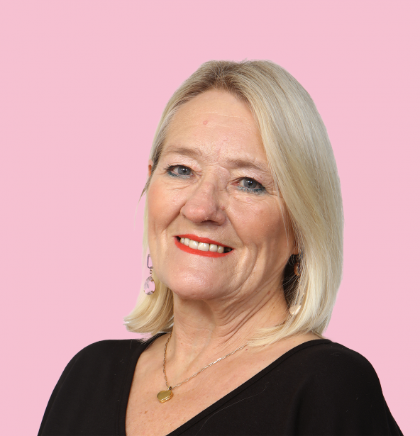Helen Herrington Headshot