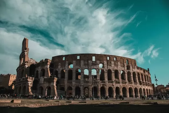 countries,-italy,-employer-of-record.webp