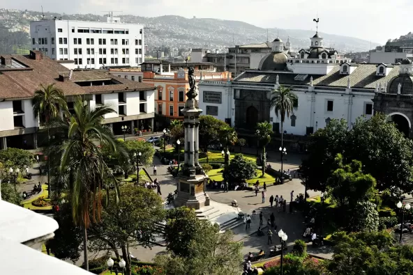 countries-ecuador-gllobal-payroll.webp