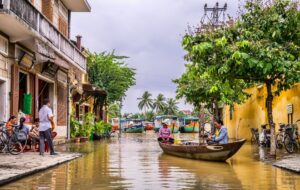 Vietnam, Hoi An - Photo by Toomas Tartes on Unsplash