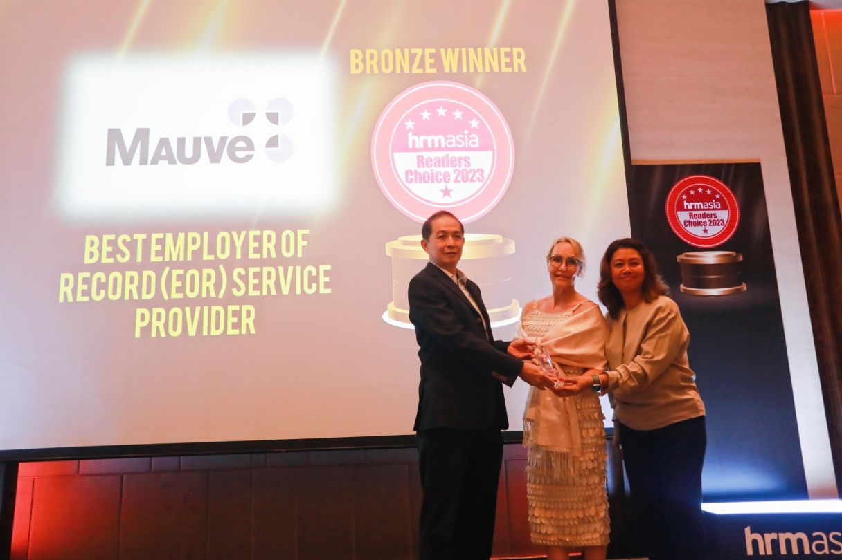 Mauve Group collecting Bronze for 'Best EoR provider' at the HRM Asia Awards