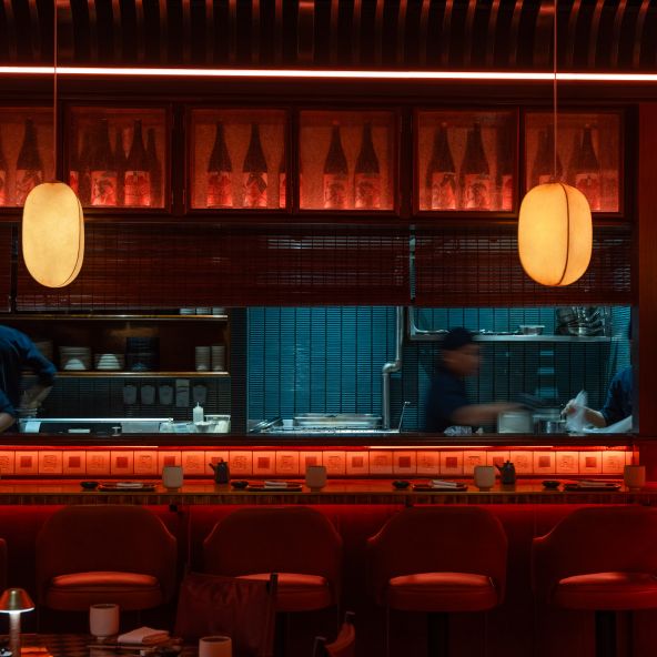 Los interiores de Gohan, un restaurante japonés de alta cocina en Dubai