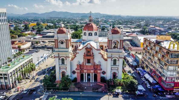 mauve-group-honduras.jpg